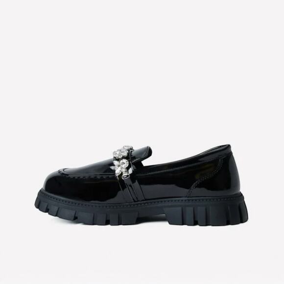 FabKids Black Gemstone Loafers - Size 4 Girls - Picture 2 of 4